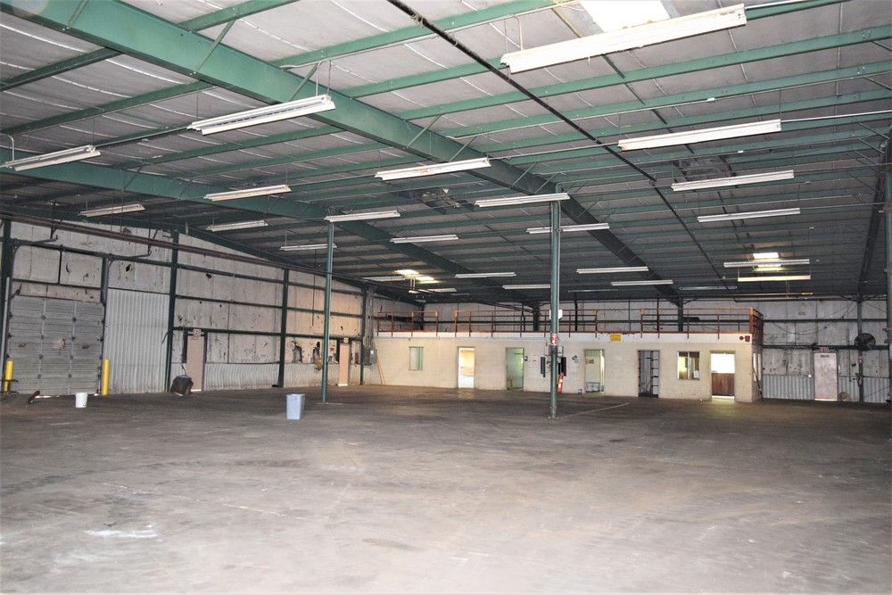 Crystal Lake: 2225 Highway 14 W, Autaugaville, AL 36003